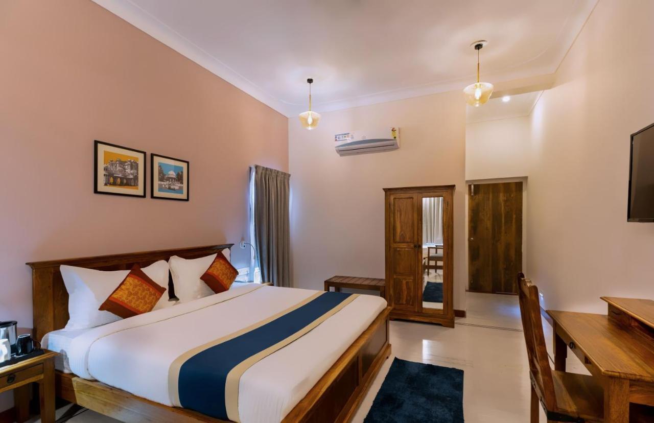 Dheergarh Palace Udaipur Eksteriør billede