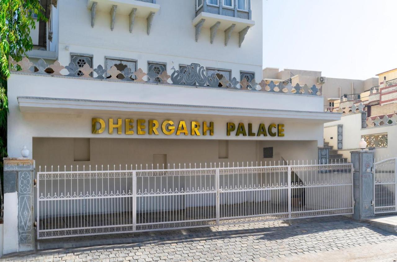 Dheergarh Palace Udaipur Eksteriør billede