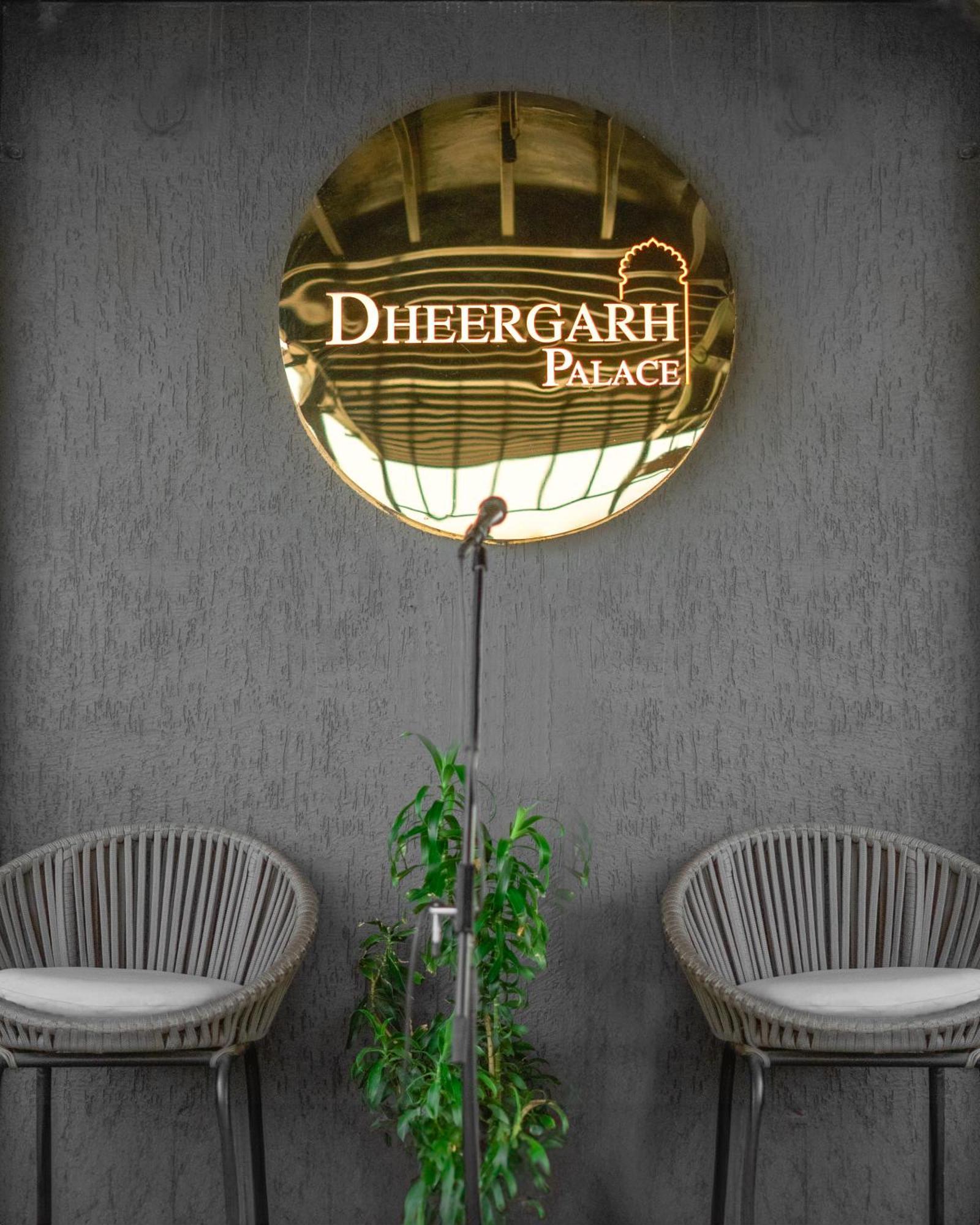 Dheergarh Palace Udaipur Eksteriør billede
