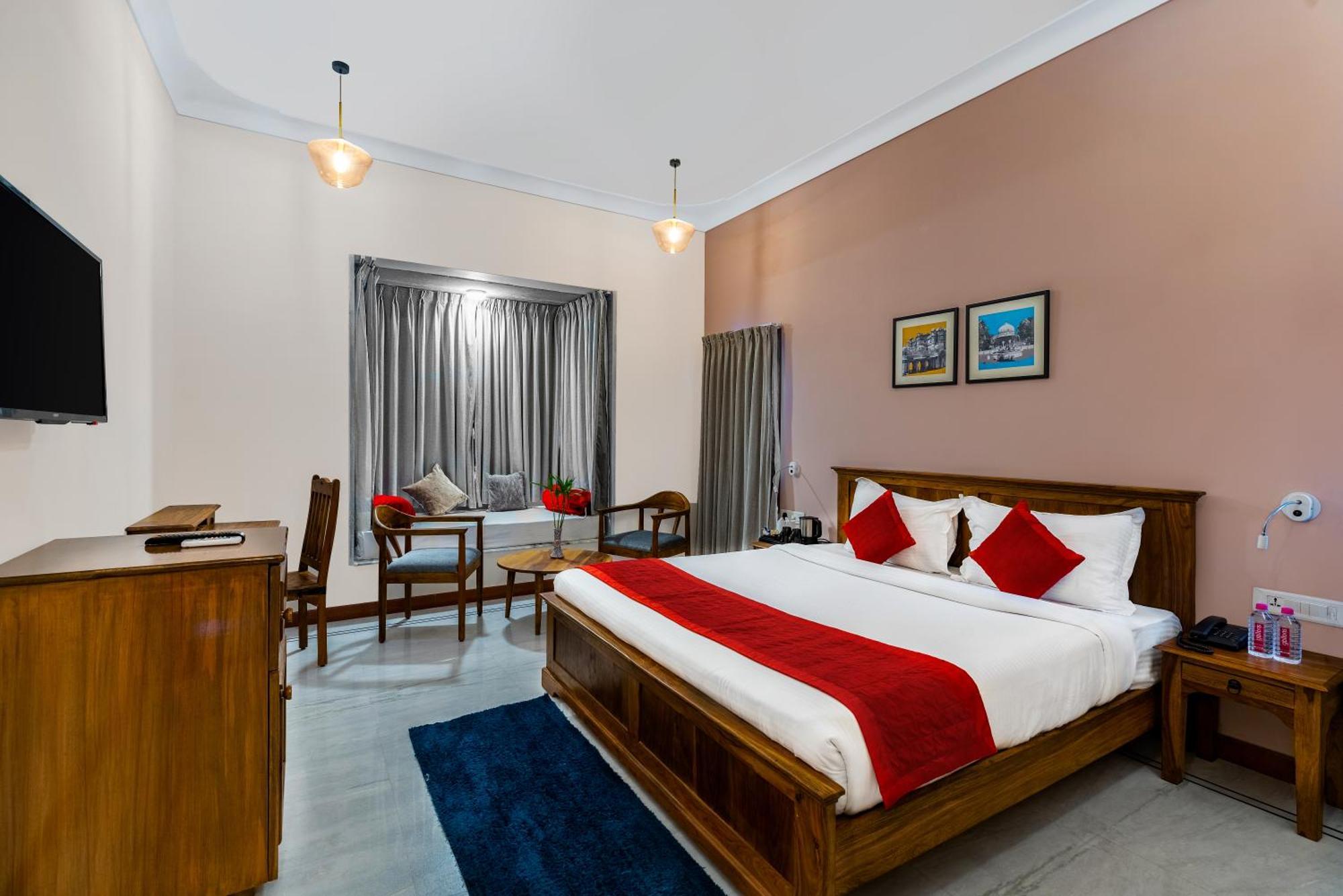 Dheergarh Palace Udaipur Eksteriør billede